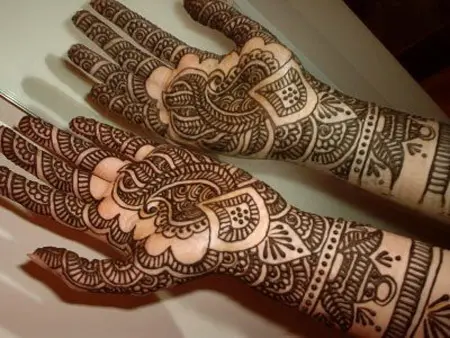 Beautiful Mehndi Designs for hands