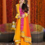 decent Pakistani mehndi dresses 2015